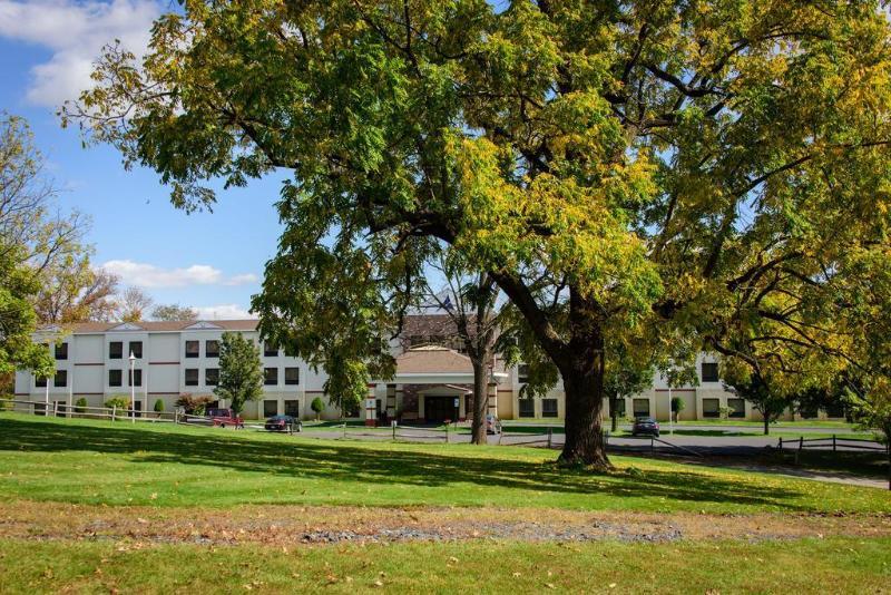 Eisenhower Hotel And Conference Center Gettysburg Exterior foto